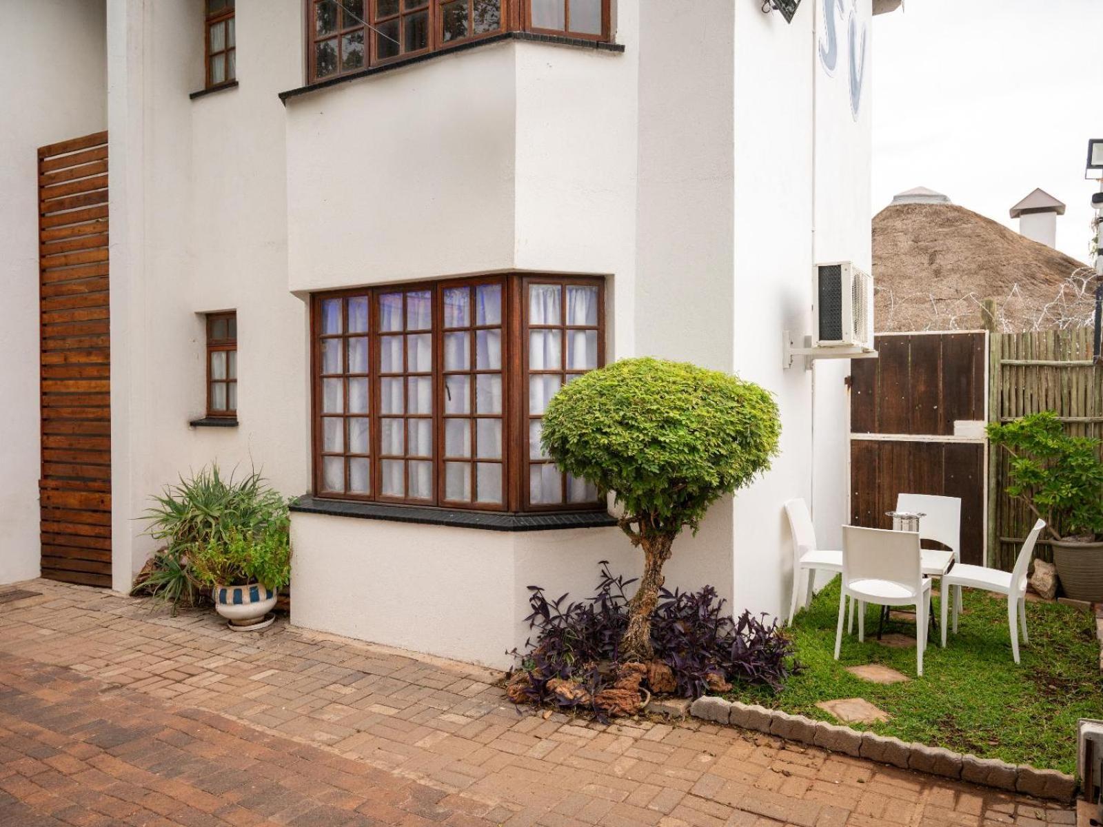 Sleepers Villa Guesthouse Polokwane Luaran gambar