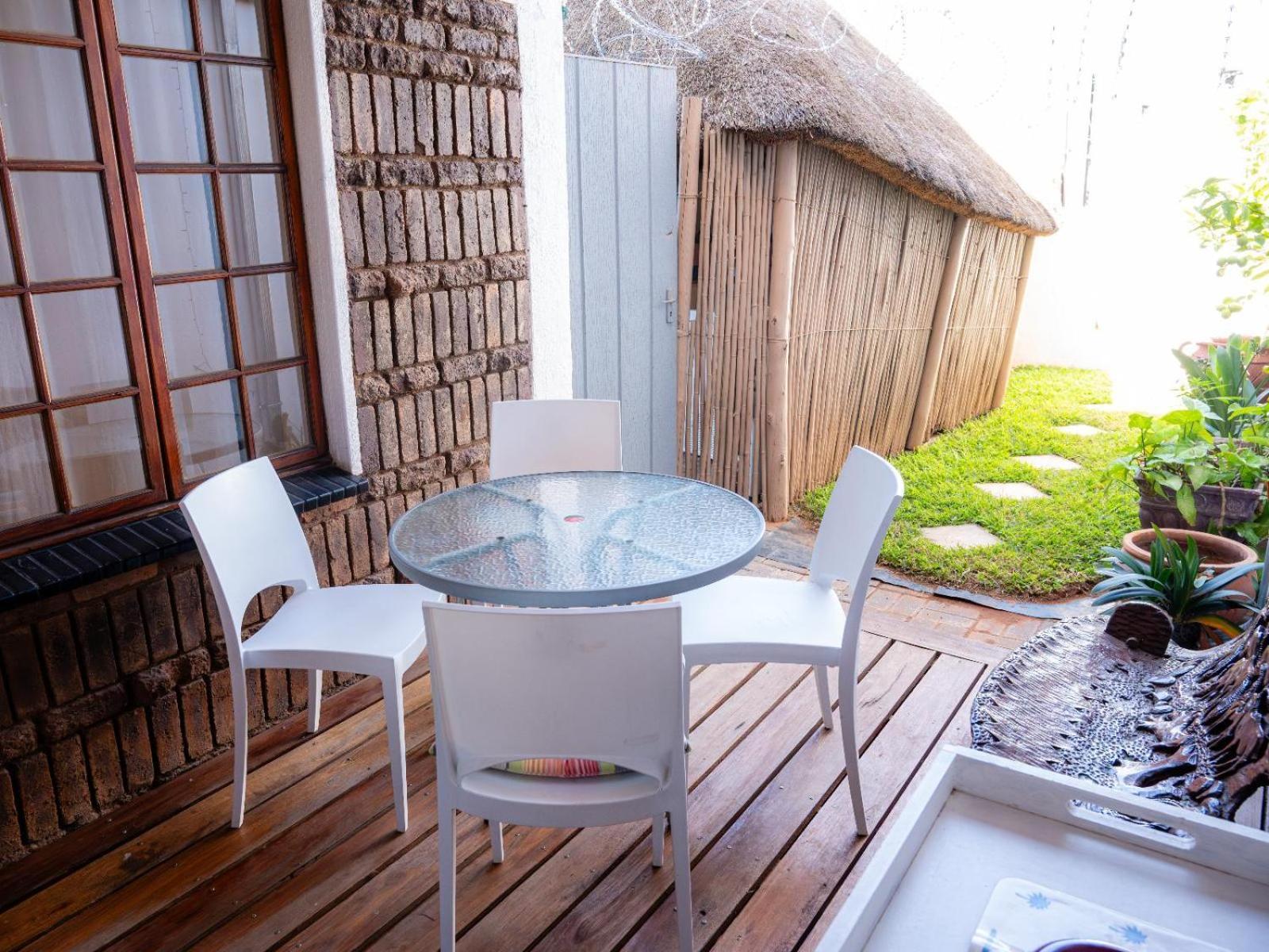 Sleepers Villa Guesthouse Polokwane Luaran gambar