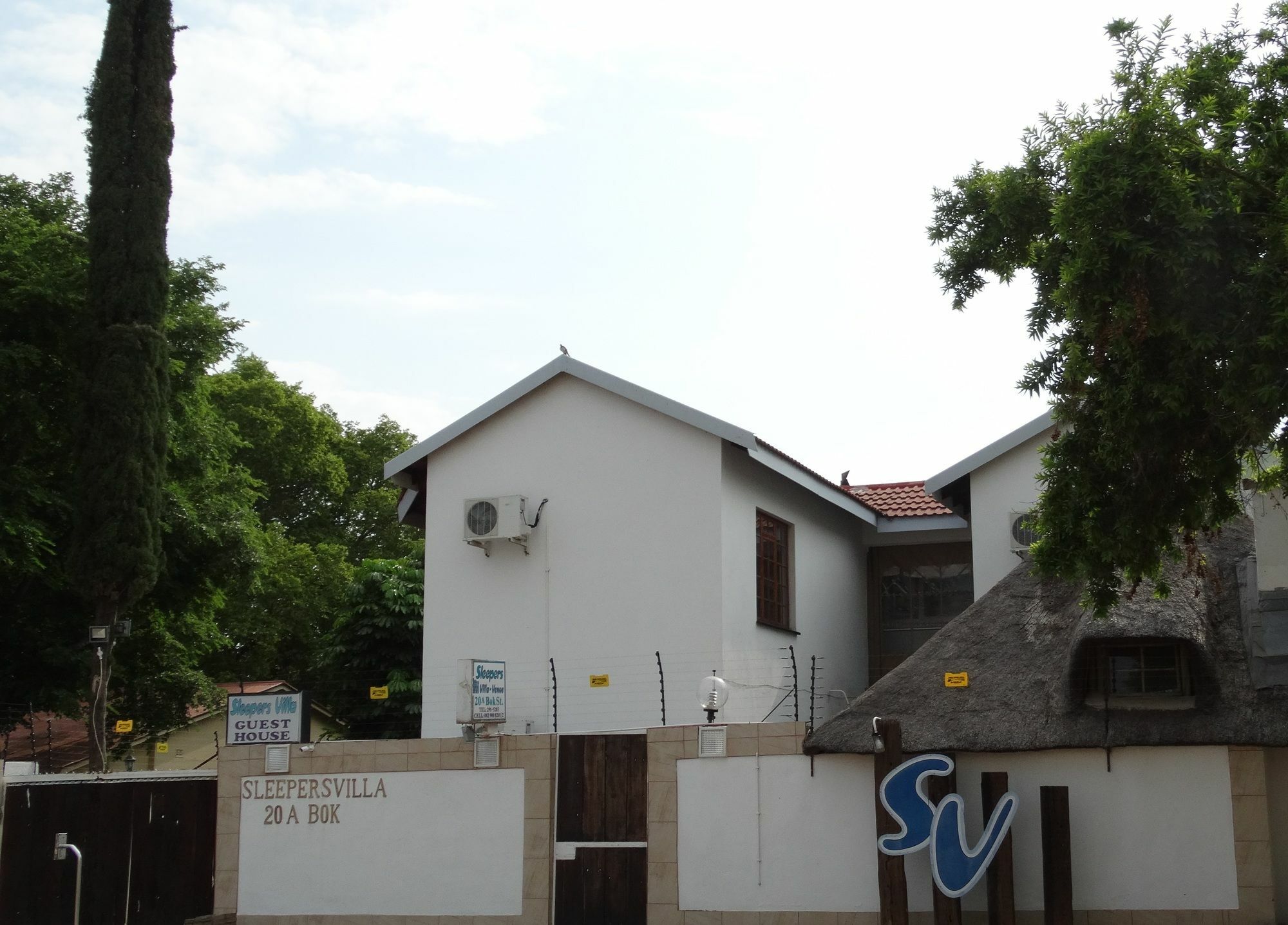 Sleepers Villa Guesthouse Polokwane Luaran gambar